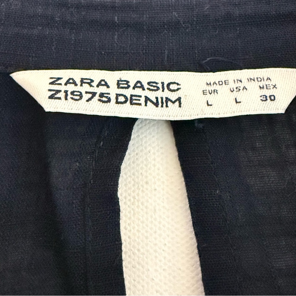 ZARA‎ Basic Navy Embroidered Button Down Shirt Lo… - image 5